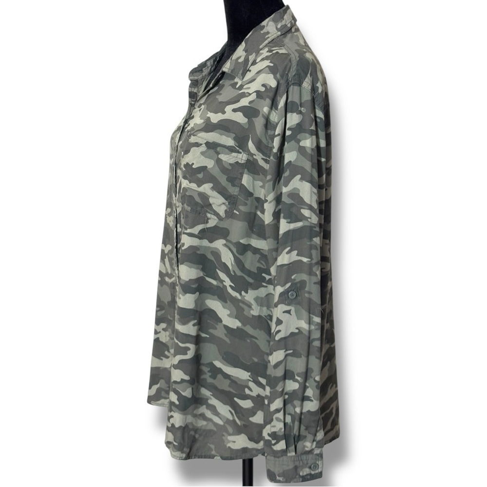 Beach Lunch Lounge Stylish Green Camouflage Long Sleeve Button Down Shirt - Picture 5 of 16